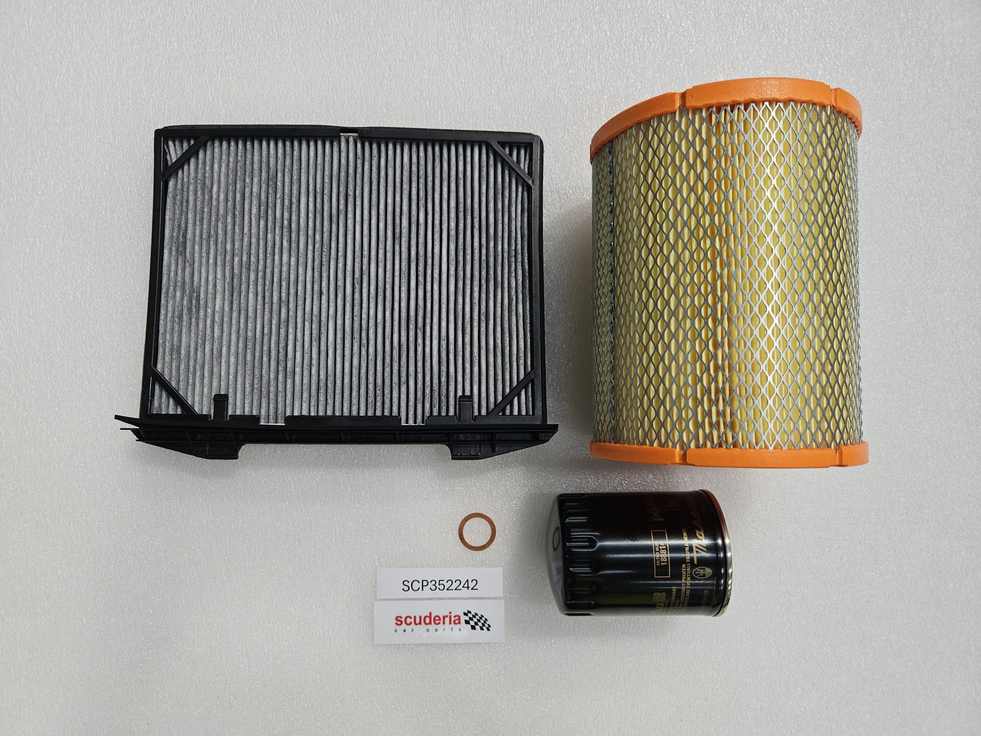 Maserati 4200 GT, Gransport Kit de Servicio