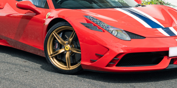 ¿Cuál fue el primer supercoche? Logo